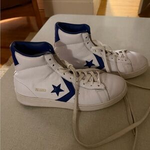 Vintage converse pro leather mid raise sneakers